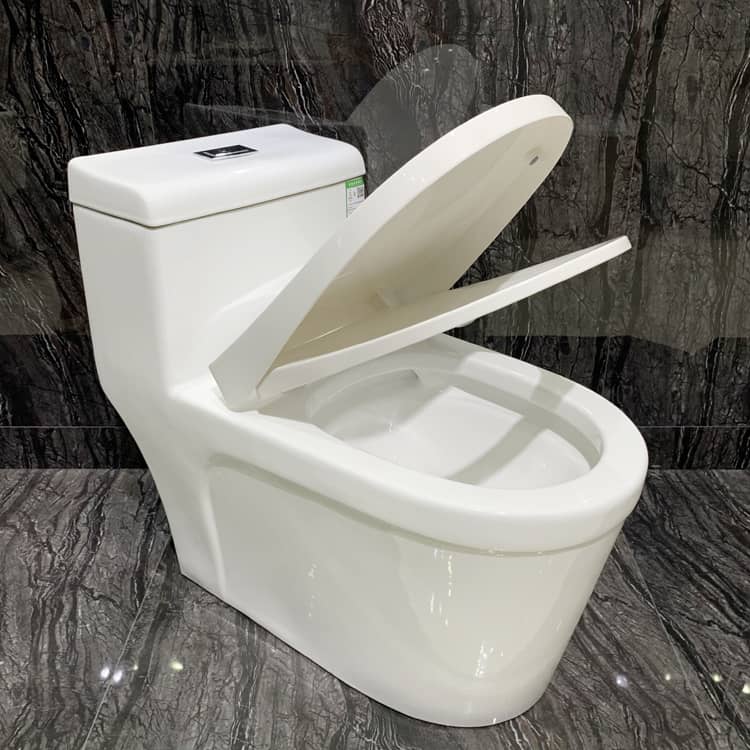Siphonic Jet Flushing One Piece Toilets