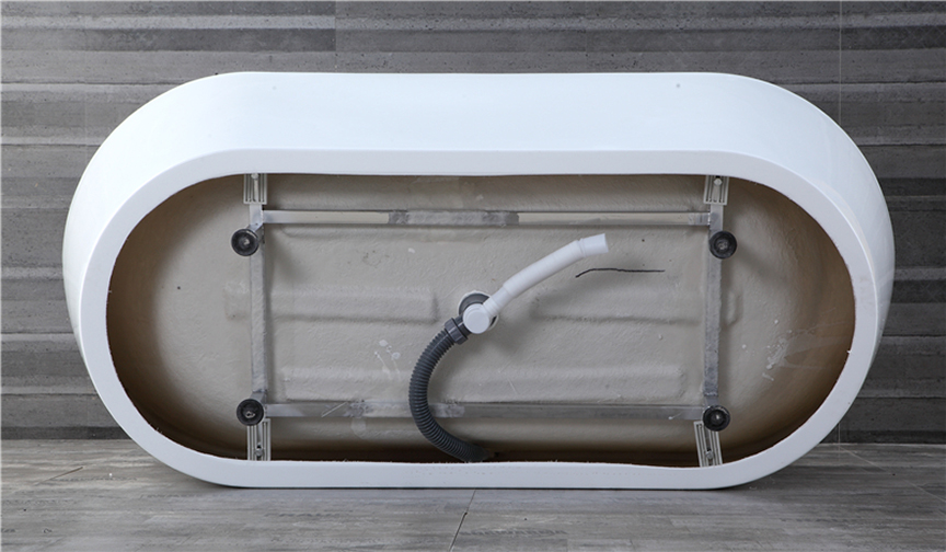 Curve Shape Free Standing Bathtub