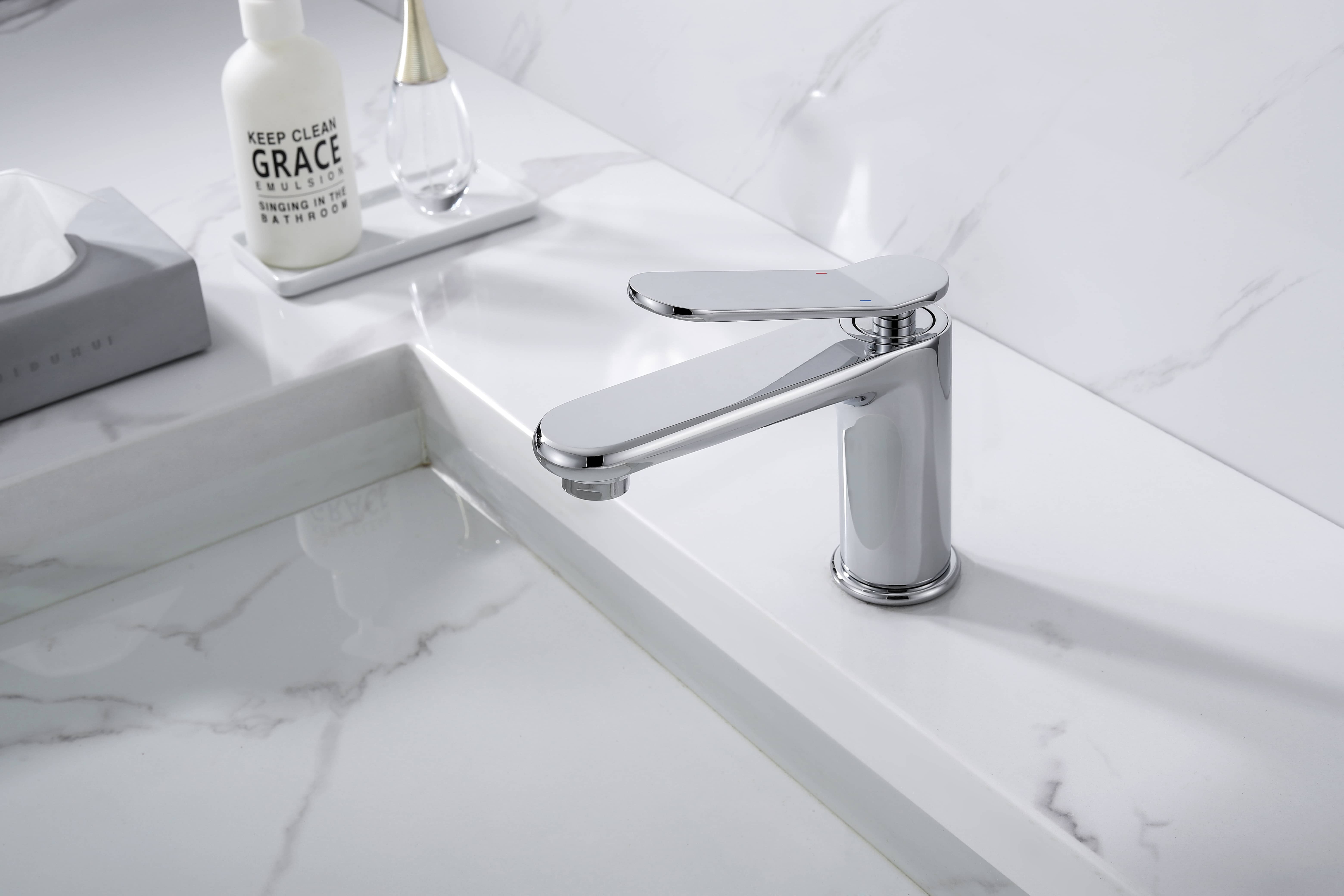 Short Wash Basin Faucet