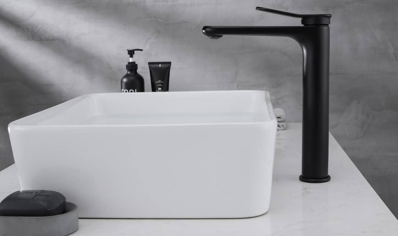 Black Color Wash Basin Faucet