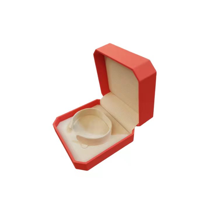 Red octagonal gum jewelry box