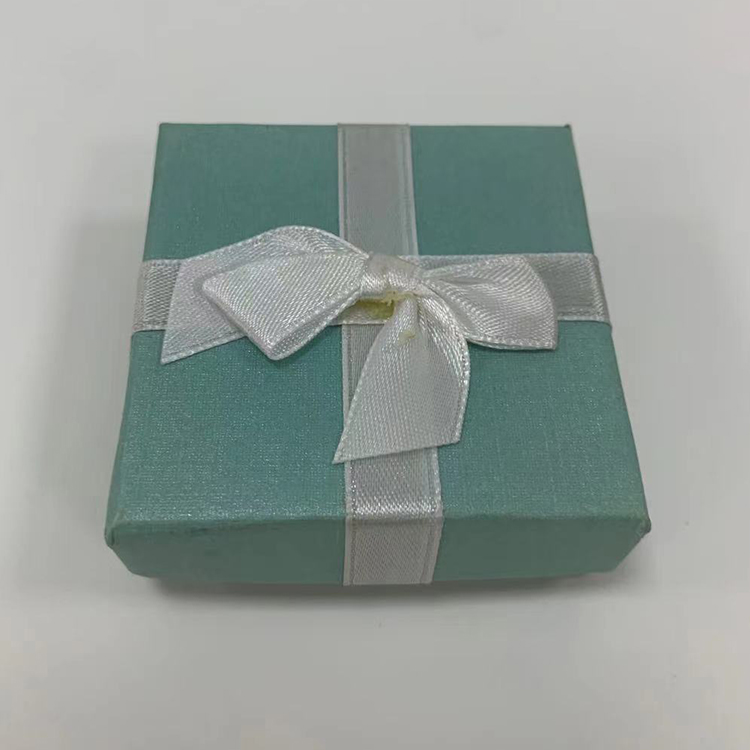 Jewelry boutique box