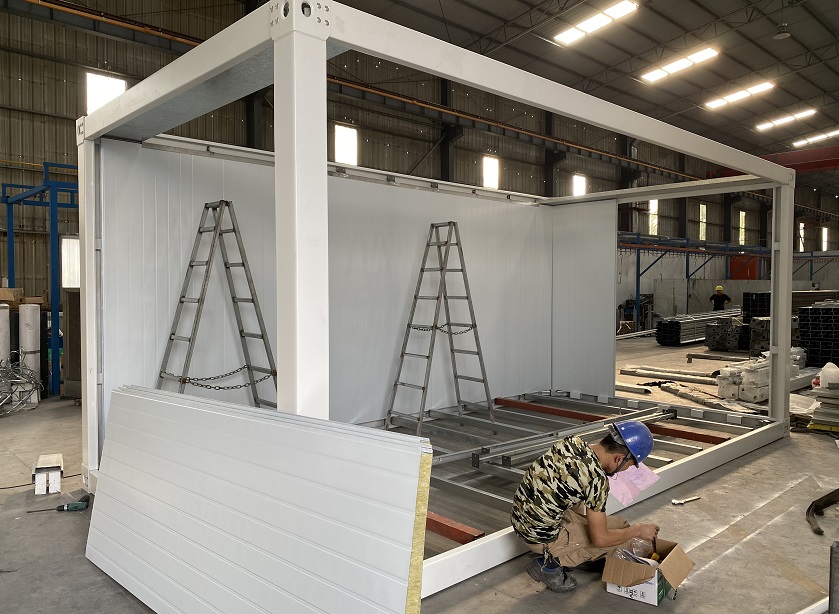 Detachable Flat Pack Container House Design and Optimization Facilitator - Foshan Yakai Integrated Housing