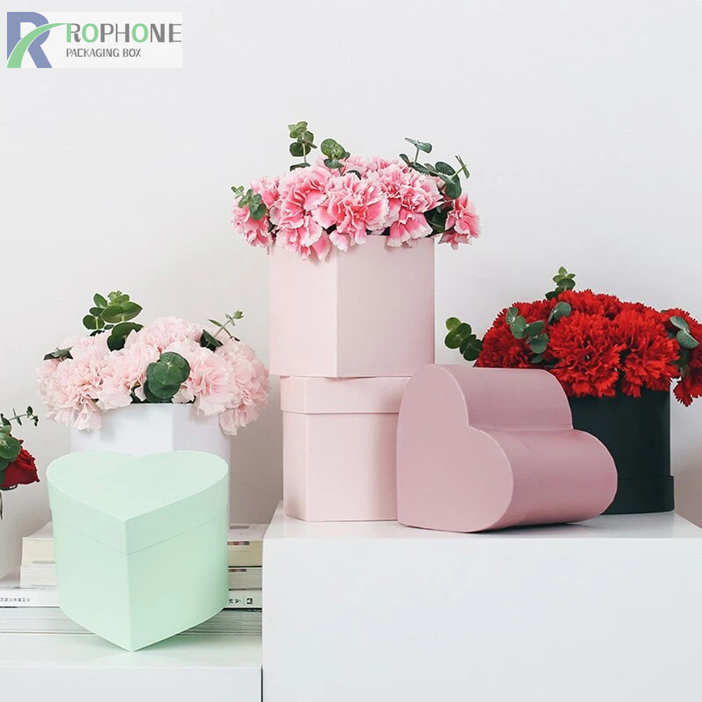 What to pay attention to when buying Flower gift box online