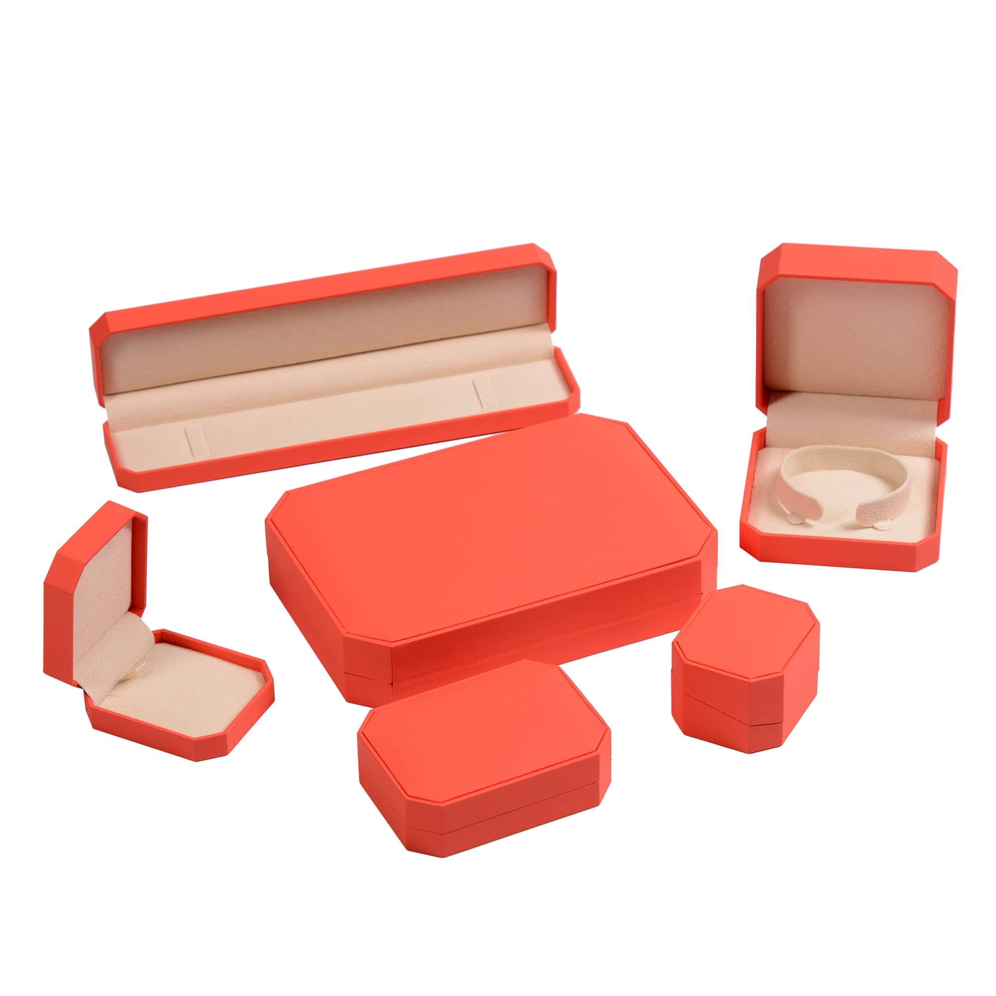 Red octagonal gum jewelry box