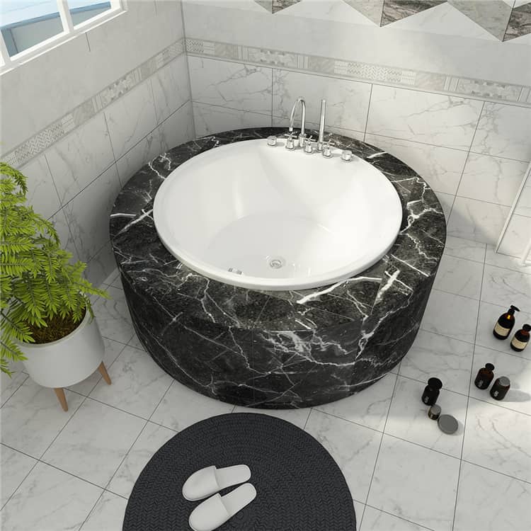 Round Shape Built In Bathtub
