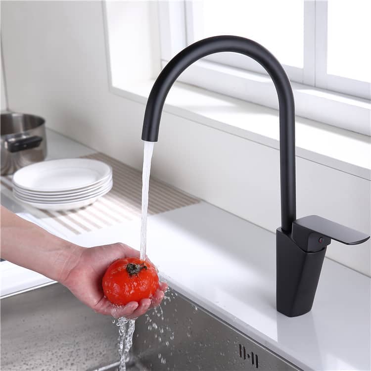 Round Tube Kitchen Faucet