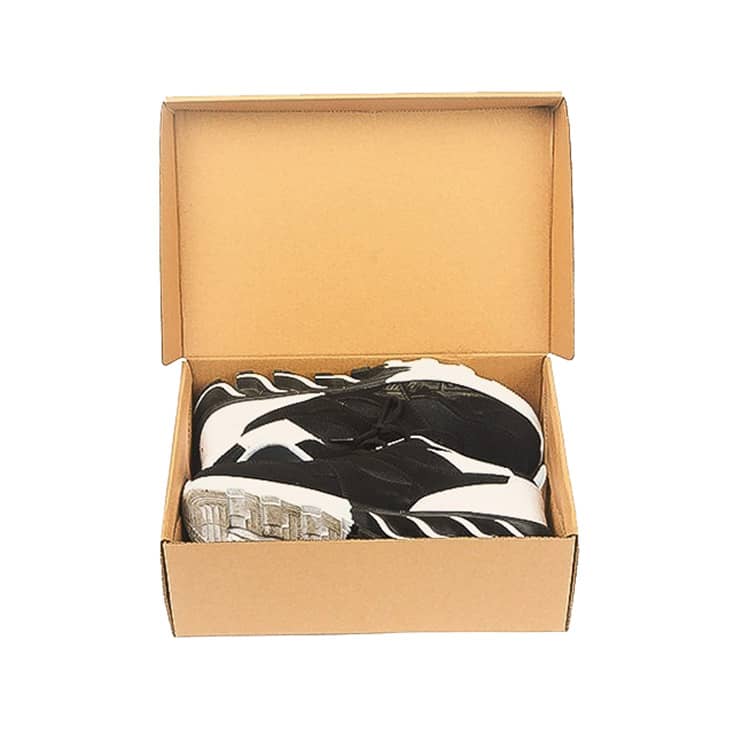 Shoe packing box
