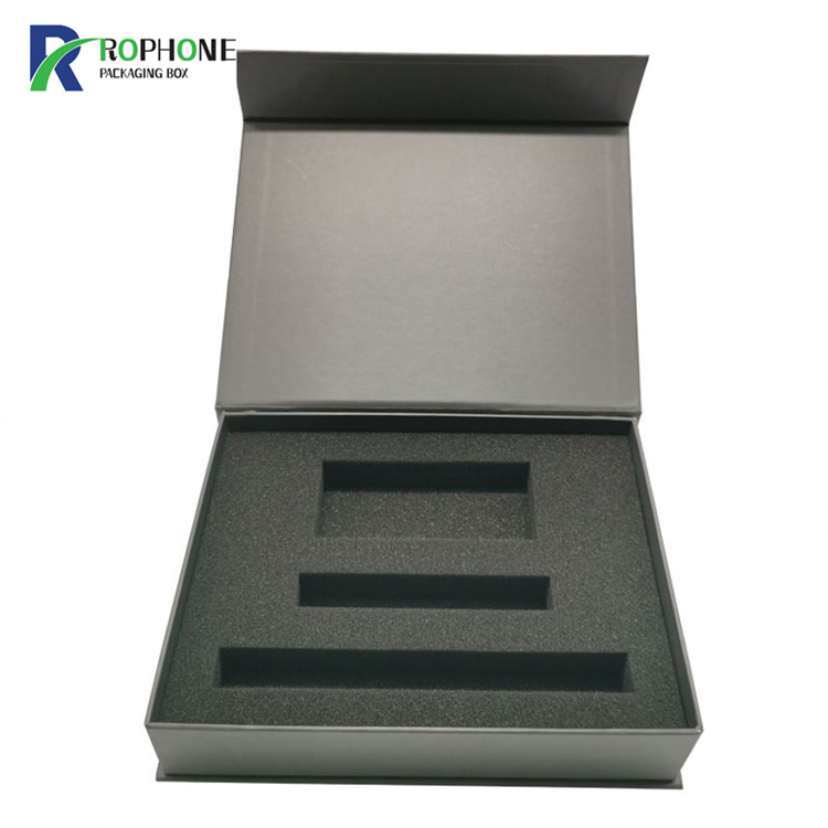 How to choose packaging for Mid-Autumn gift China Rophone teaches you to choose a good-looking black magnetic gift box