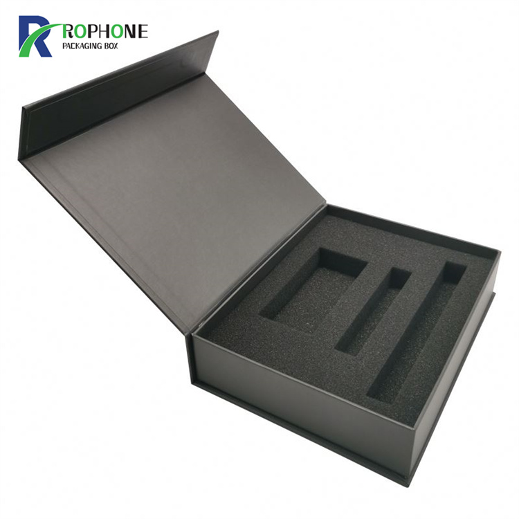 How to choose packaging for Mid-Autumn gift China Rophone teaches you to choose a good-looking black magnetic gift box