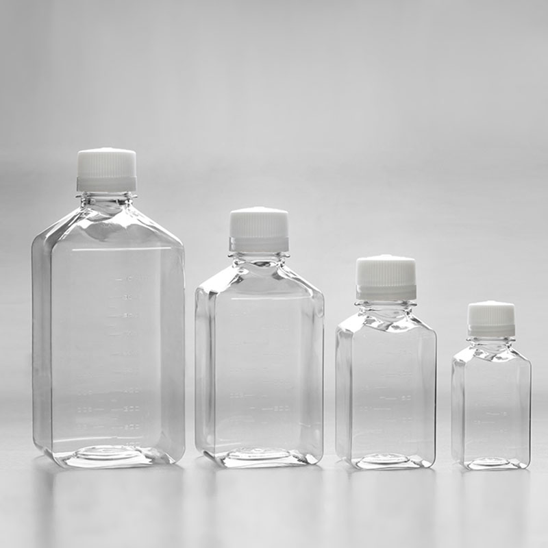Production process of square culture media bottles